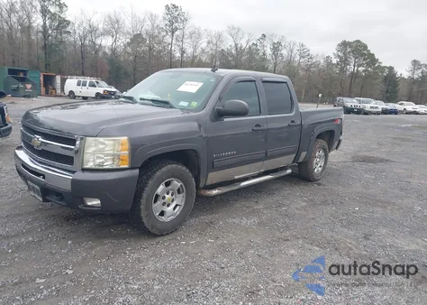 2010 Chevrolet Silverado 1500 Lt z USA, uszkodzony, nr VIN 3GCRKSE32AG291985